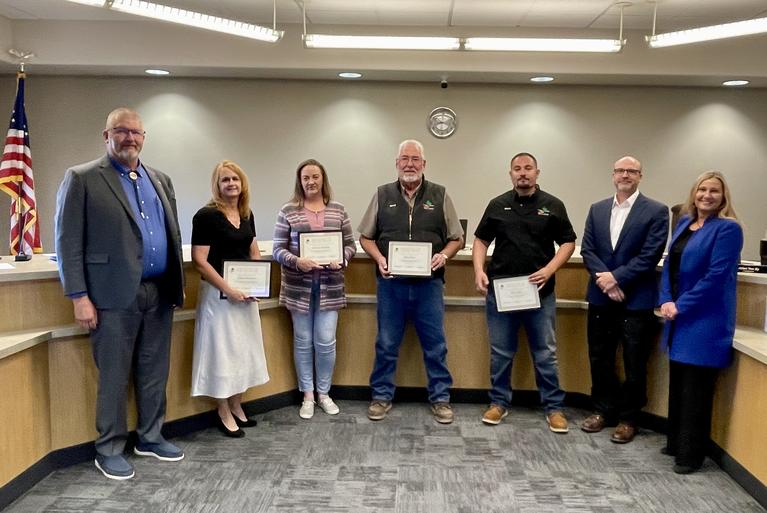 Commissioners Recognize Employees of the Quarter
